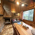 La Pomme De Pin 1 Avec Terrasse * لابْريسْ