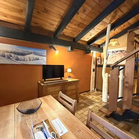 La Pomme De Pin 1 Avec Terrasse 公寓 *